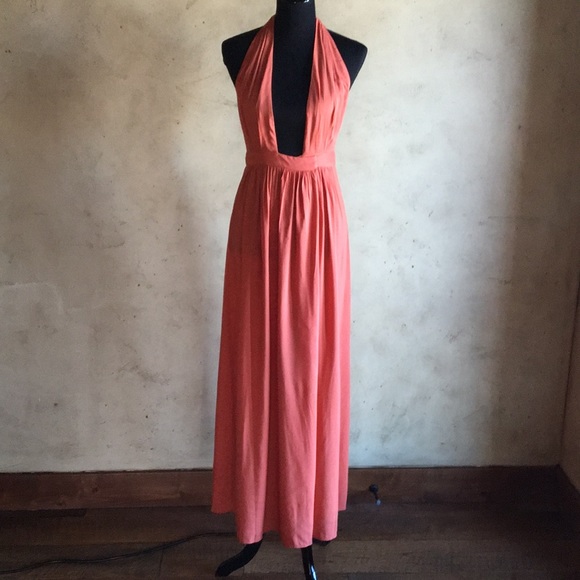 Beautiful Megan Los Angeles Wrap Dress - Picture 2 of 5